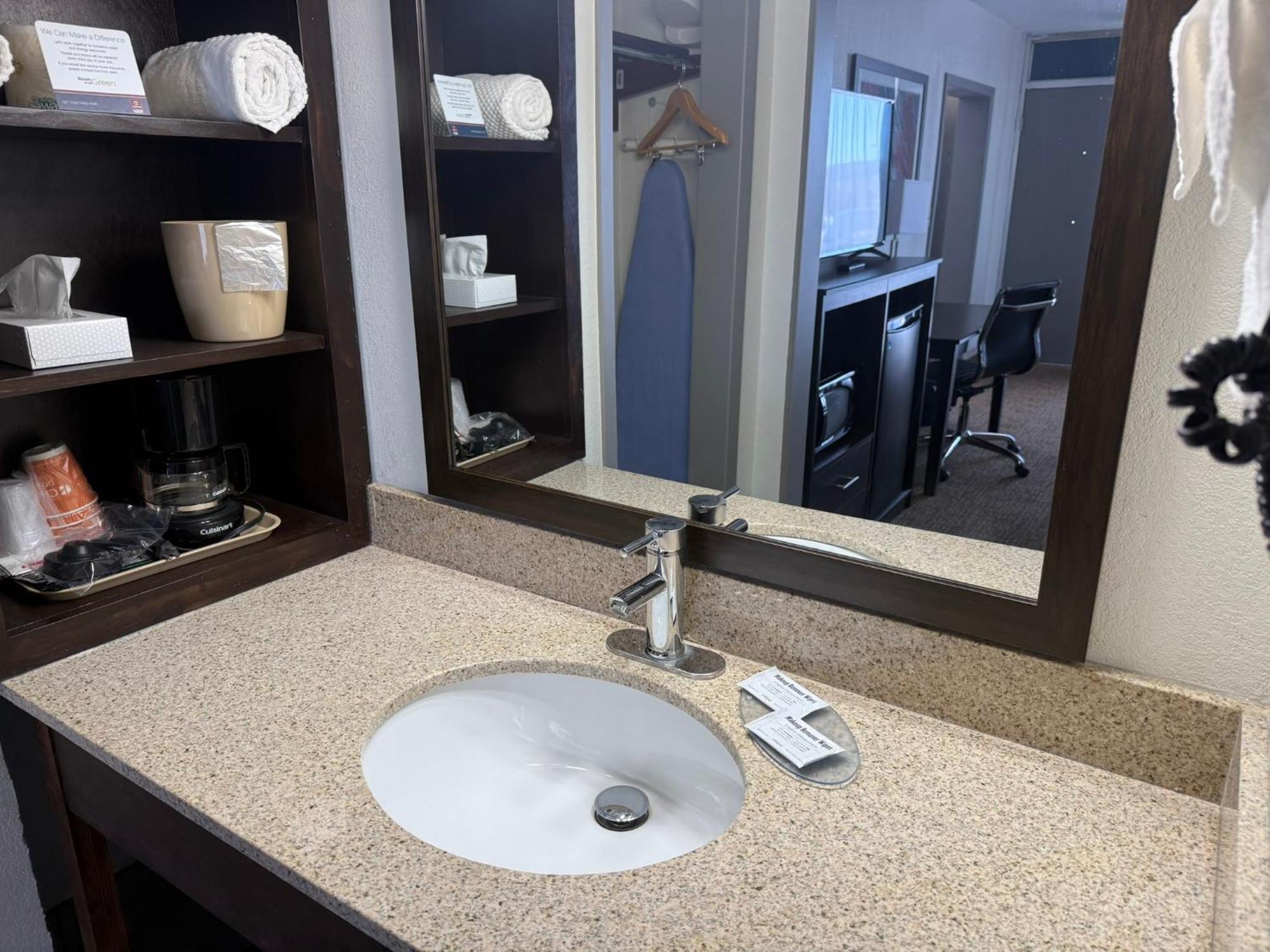 Sonesta Essential - Rapid City Room photo
